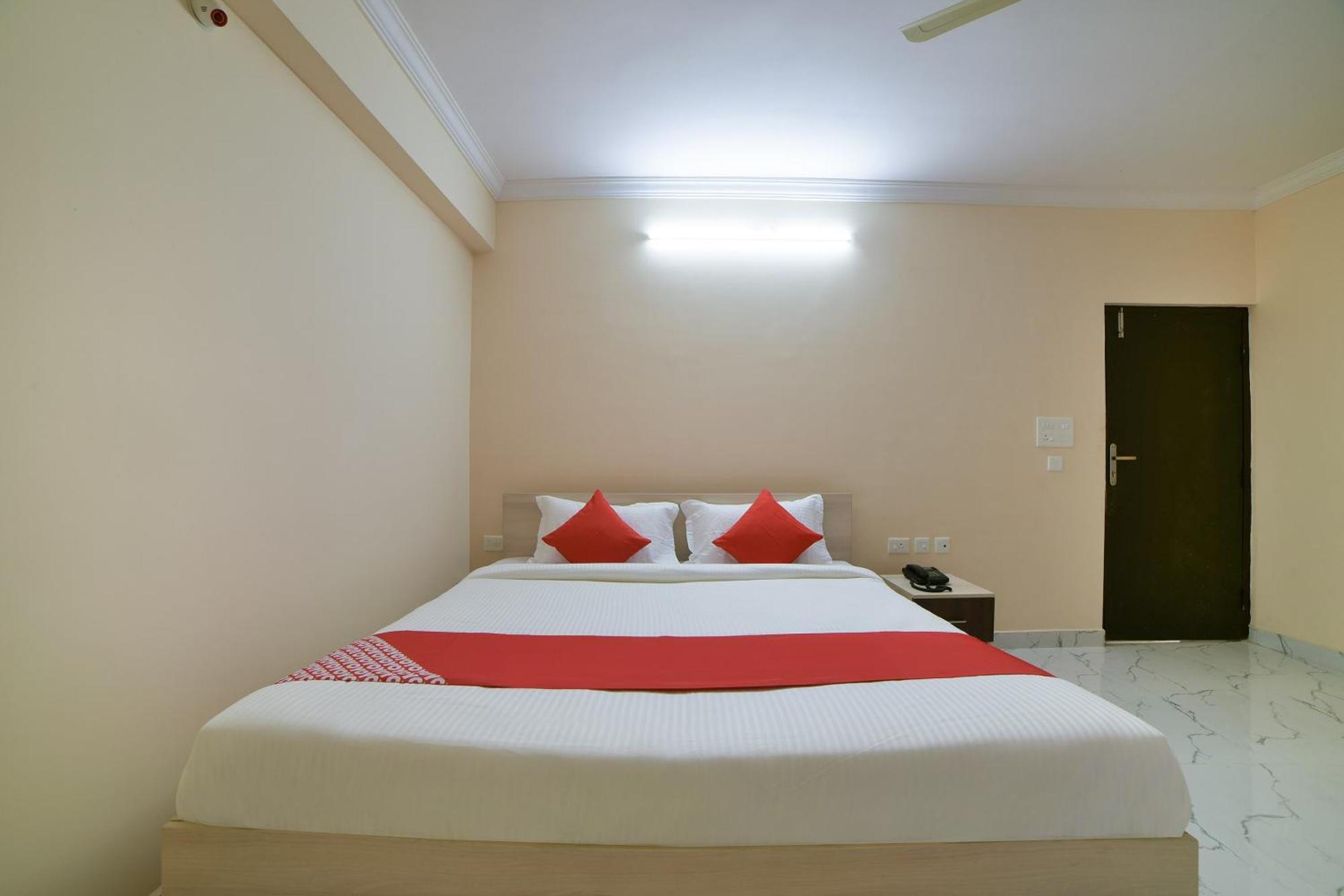 Hotel O Opal Residency Hyderabad Exterior foto